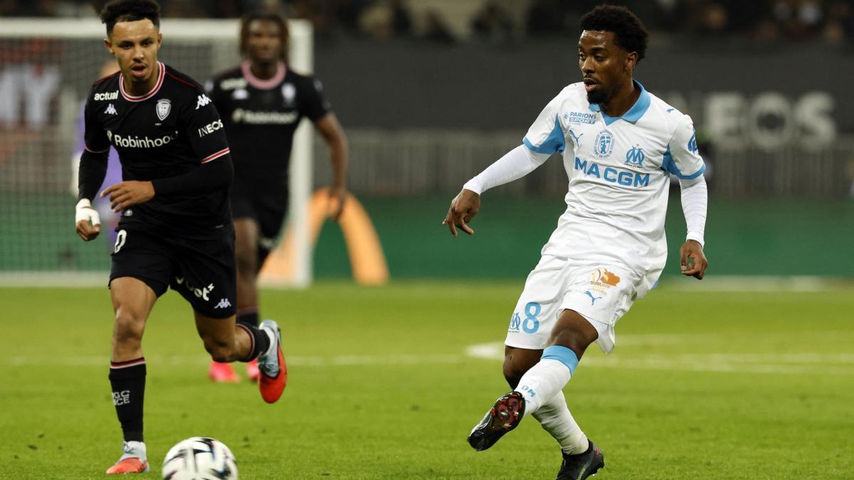 爱游戏网页-记者：狼队有意引进马赛中场安热尔-戈梅斯